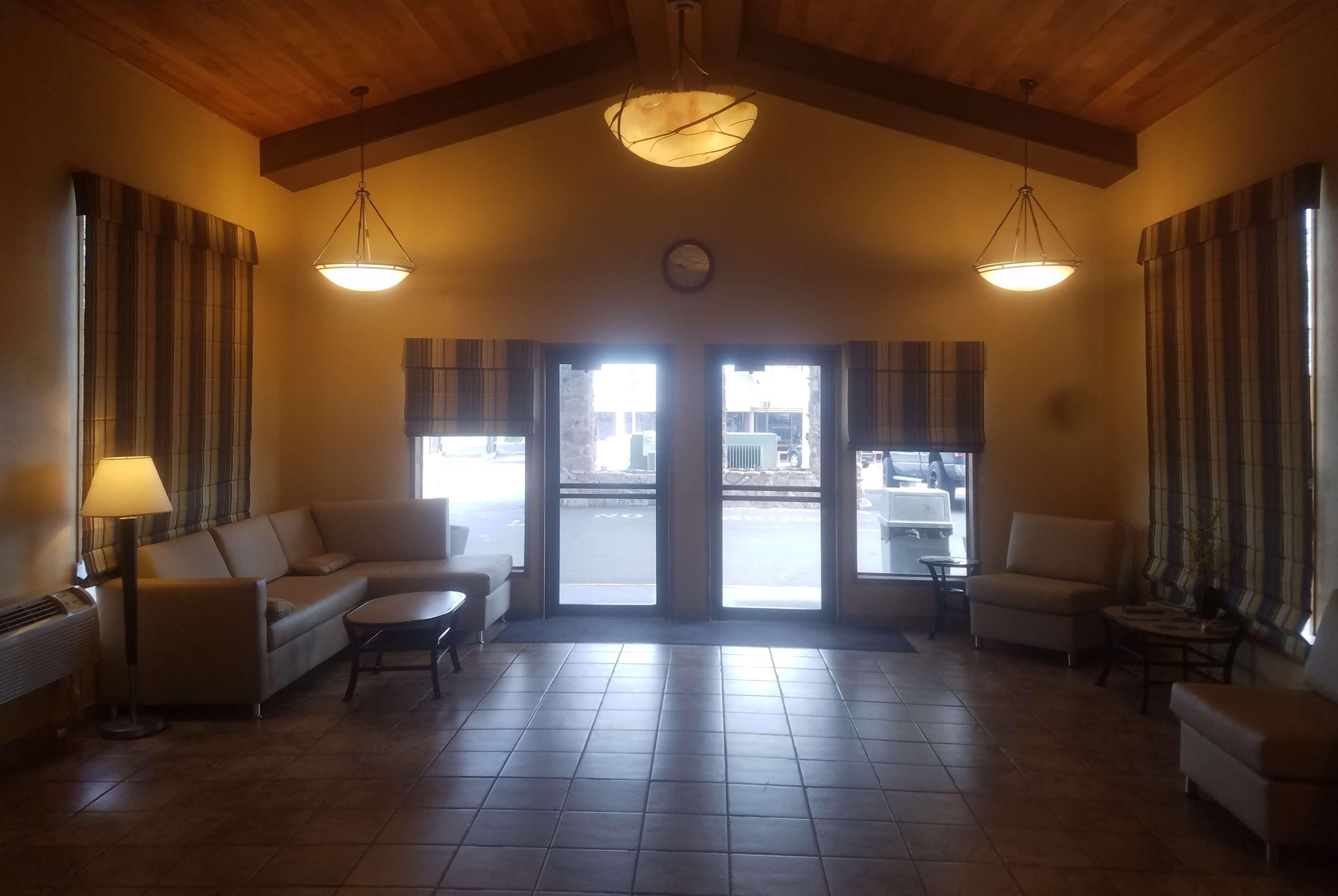 Super 8 By Wyndham Casper East/Evansville Екстериор снимка