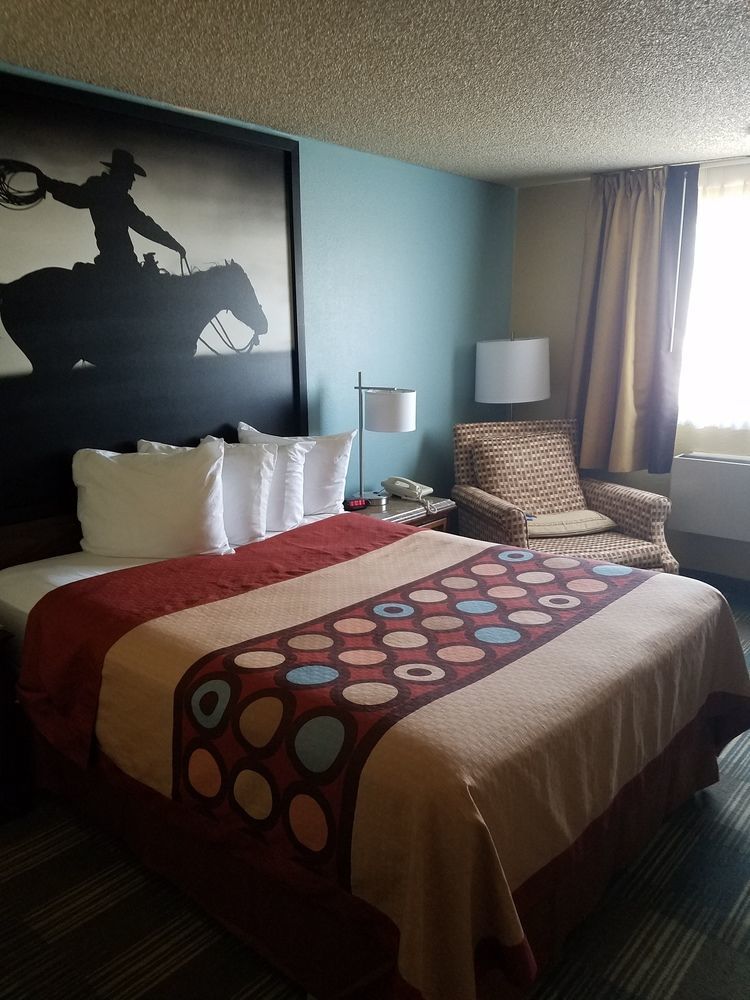 Super 8 By Wyndham Casper East/Evansville Екстериор снимка